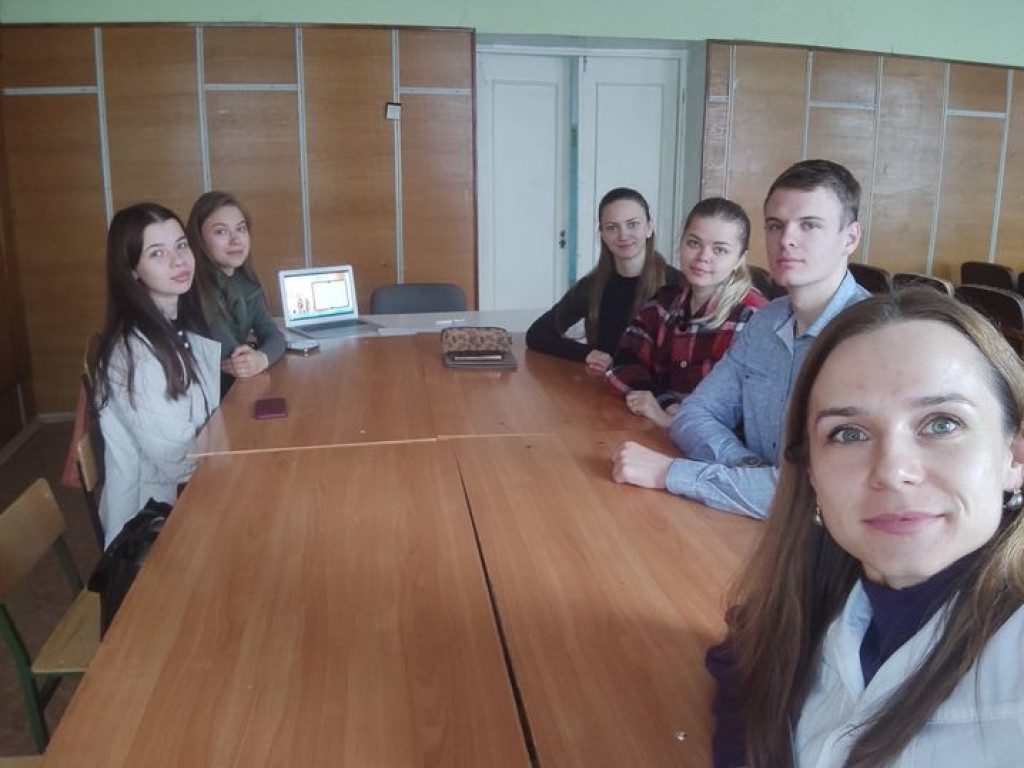 Перше цьогорічне засідання гуртка з дисципліни "Ендокринологія".